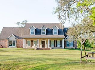 3130 County Road 36, Angleton, TX 77515