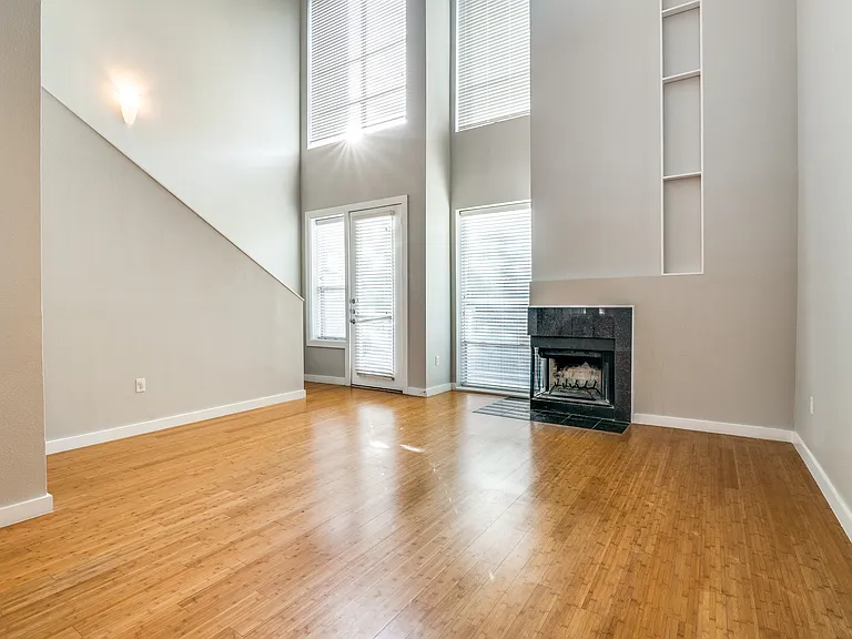 6923 Sumner St #70-1 — Photo 4