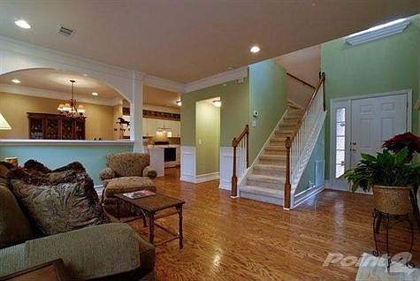 3rd image of 70 Cromford Pl