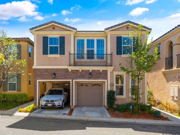 32395 Magee Ln, Temecula, CA 92592