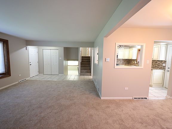 4th image of 8537 163rd St