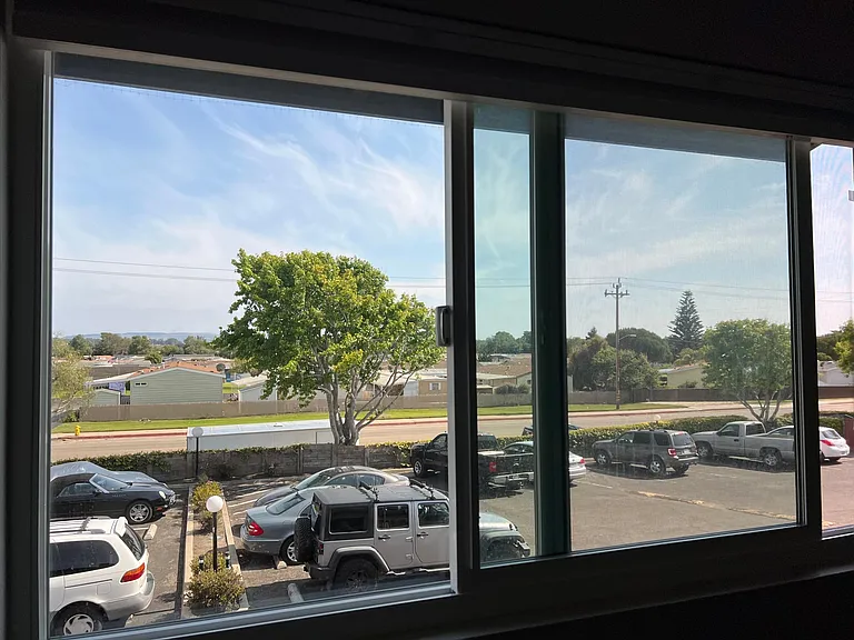 2425 La Brea Ct #2425 — Photo 25