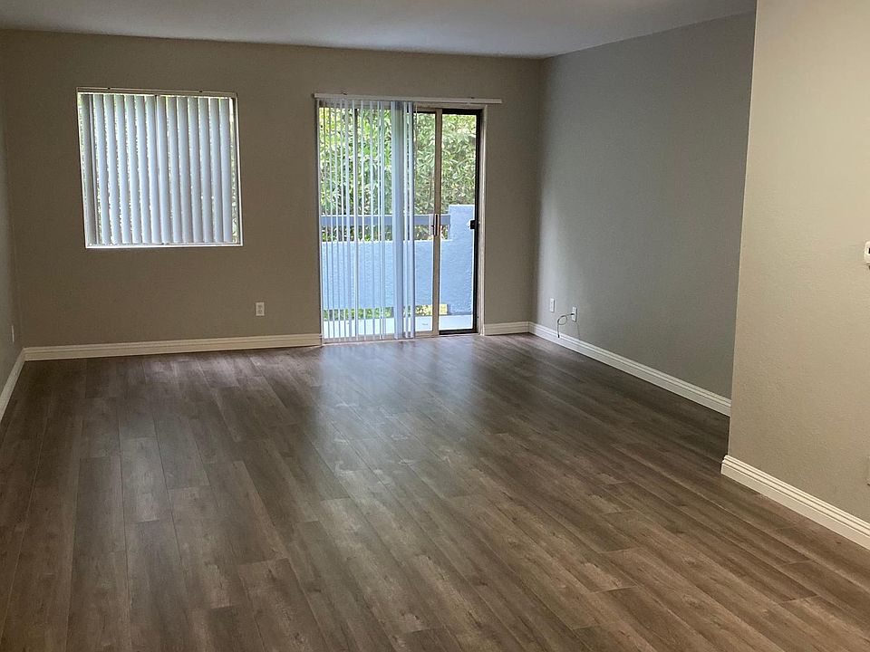 1st image of 931 Tularosa Dr APT 13