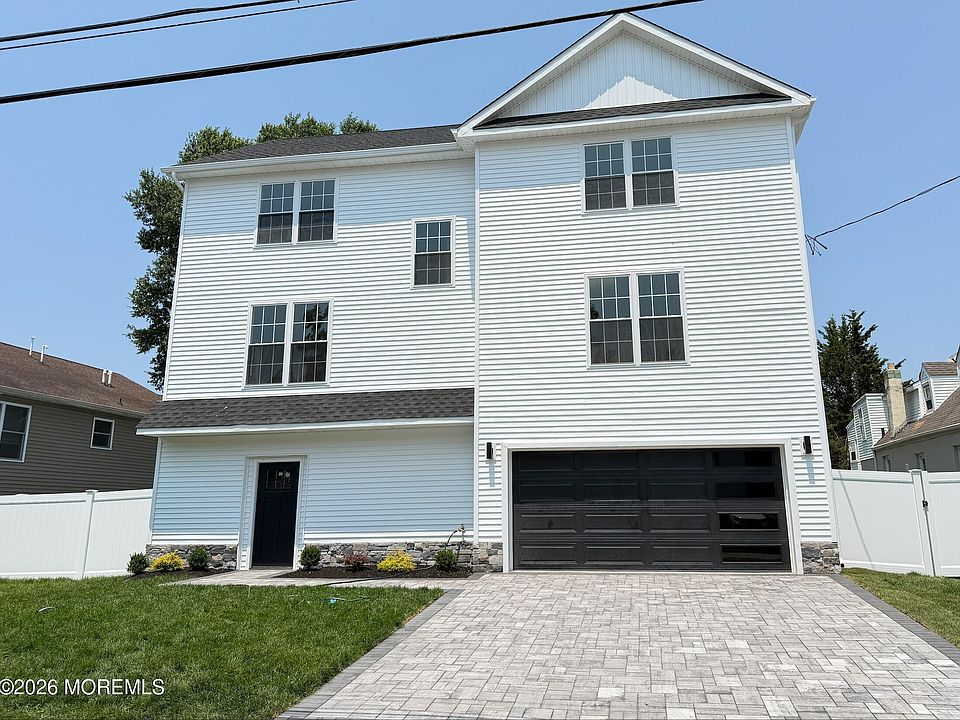1st image of 57 Oak Street