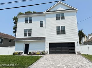 57 Oak Street, Keansburg, NJ 07734