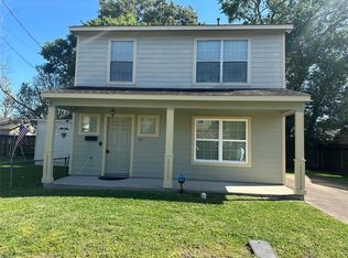 221 Delaney St, Houston, TX 77009