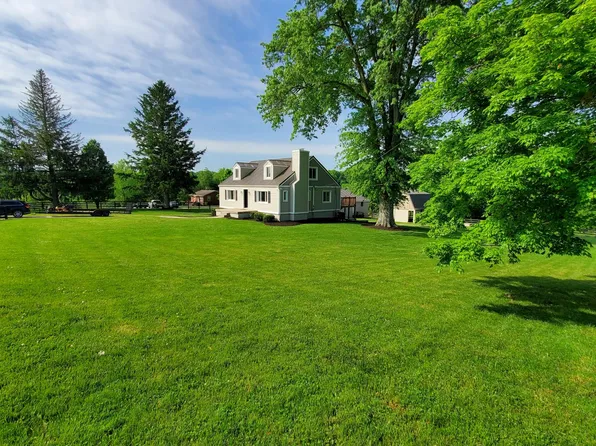 17302 Taylorsville Rd, Fisherville, KY 40023