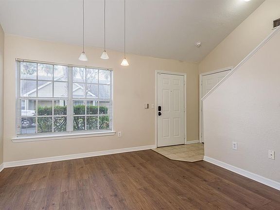 4th image of 3521 Kings Rd APT 102