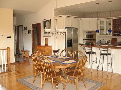 4th image of 1826 Cricket Ln