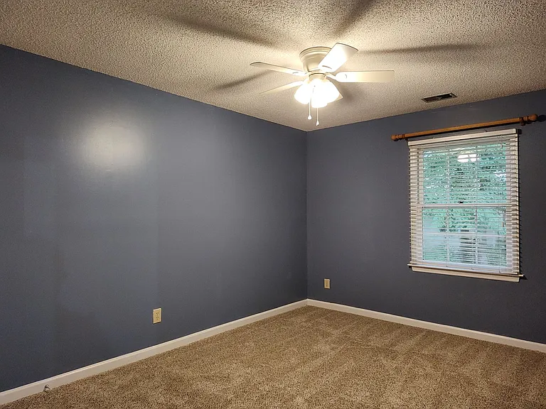 7235 Kinsmore Ln — Photo 22