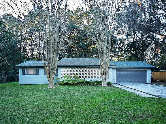 2nd image of 734 NW 38th St