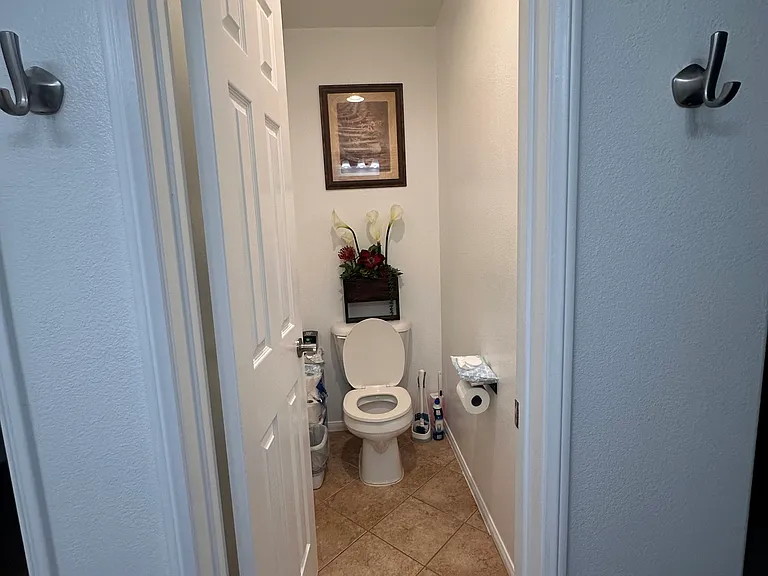 44917 Bellflower Ln — Photo 36