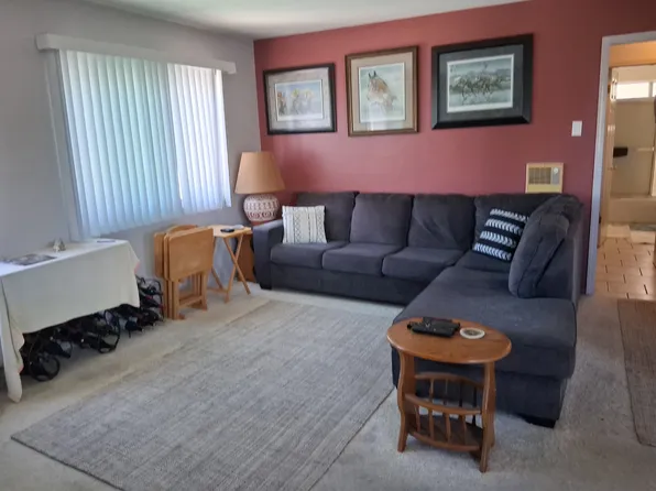 113 Roycroft Ave, Long Beach, CA 90803