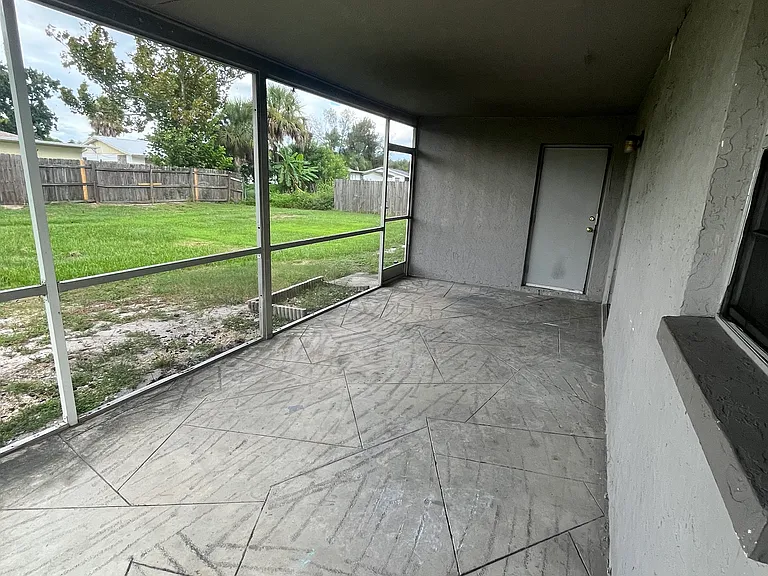 2456 Mercury Dr — Photo 9
