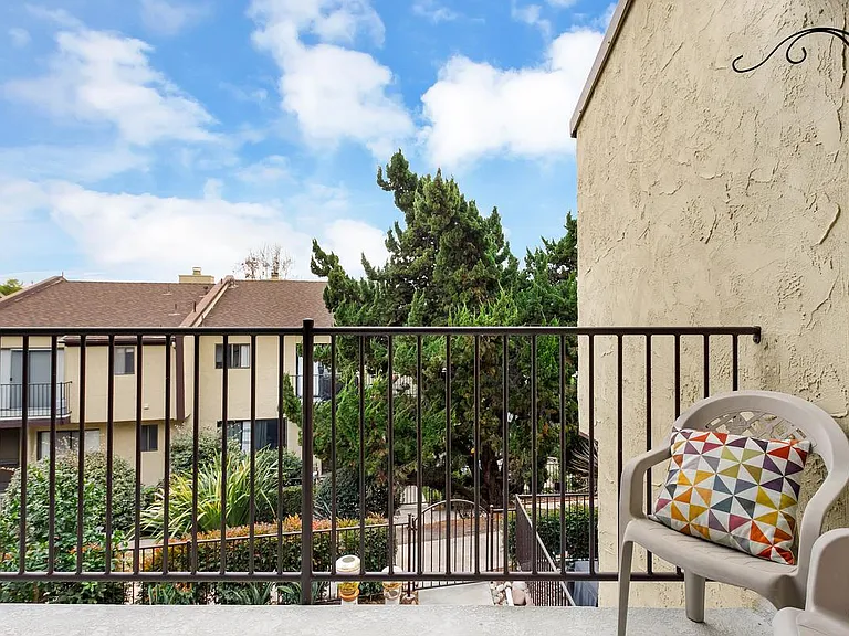 7319 Alicante Rd #C — Photo 28