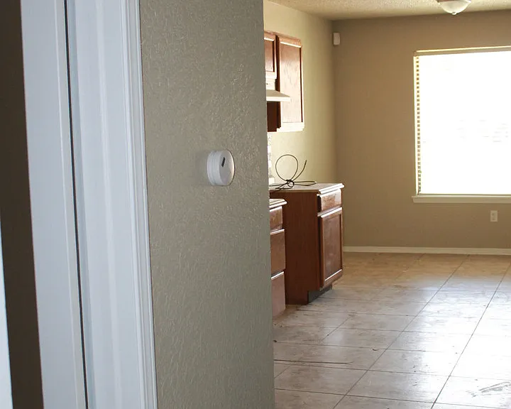 8511 Justin Pl — Photo 6
