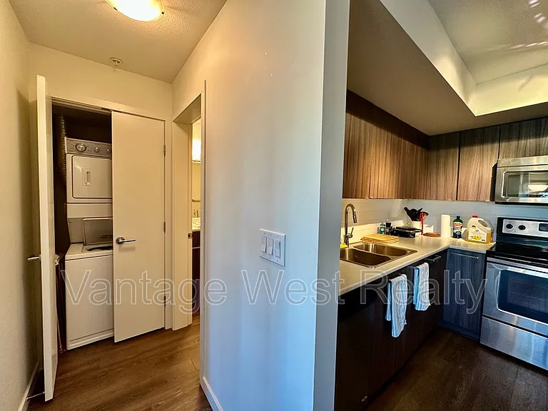 881 Academy Way #102 — Photo 2