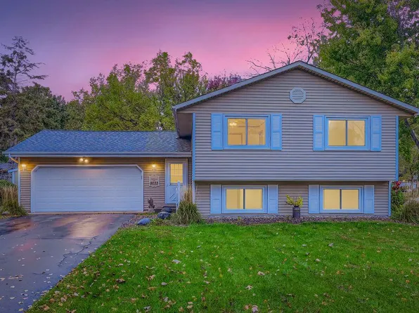 8033 Quail Ave N, Brooklyn Park, MN 55443