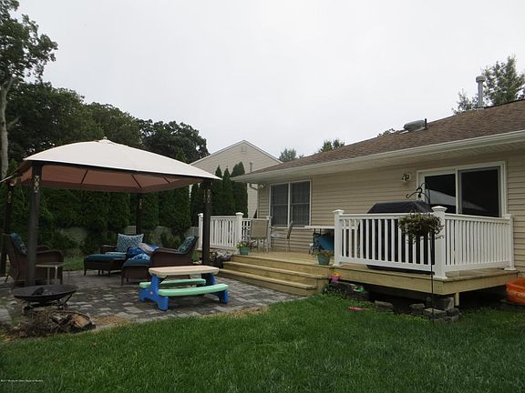 4th image of 1049 Kaitlyn Ct