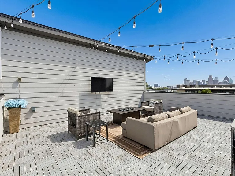 4402 Lafayette St #B — Photo 22