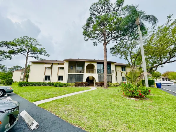 140 Lake Pine Circle #A-1, Greenacres, FL 33463