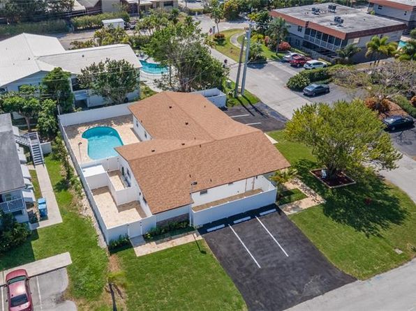 5122 NE 19th Ave APT 2