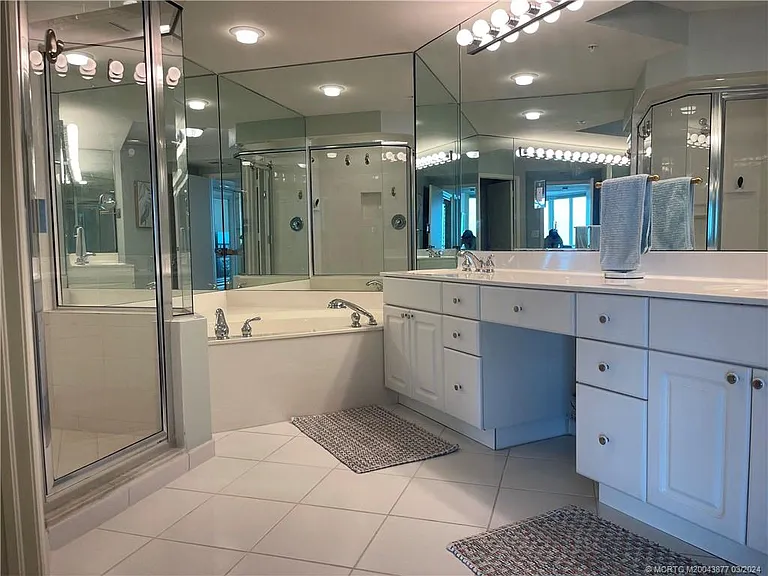 8600 S Ocean Dr #303 — Photo 19