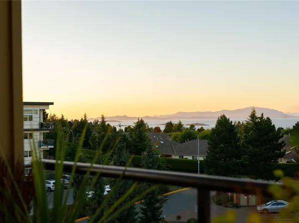 6310 McRobb Ave #419, Nanaimo, BC V9V 1W8