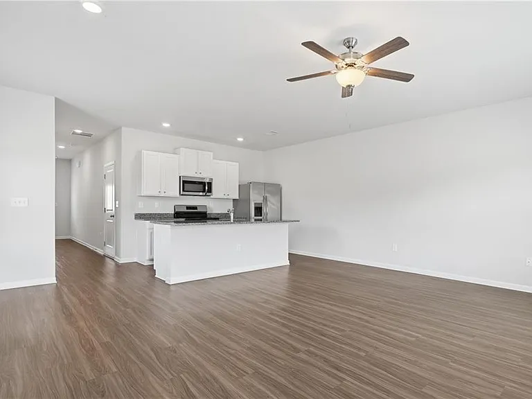 157 Green Loop NW — Photo 12