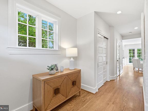 3rd image of 4414 Lowell St NW