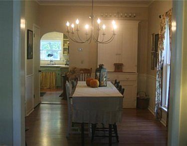 3rd image of 29 N Mill St