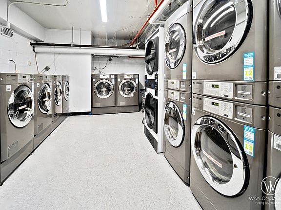 5th image of 408 W 57th St APT 9P