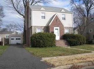 306 Melrose Ave, Middlesex, NJ 08846