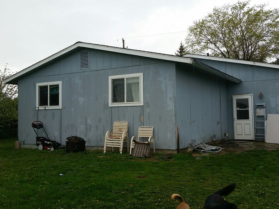 2nd image of 2452 Wendell Ave
