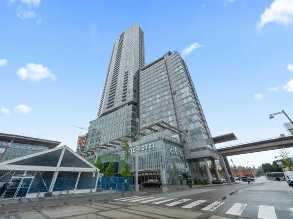13495 Central Ave #2908, Surrey, BC V3T 0K2