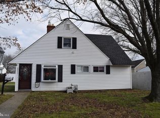 9233 Treaty Rd, Philadelphia, PA 19114