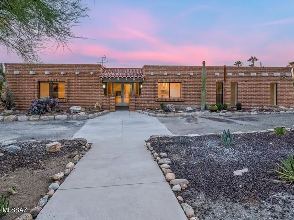 1730 E Skyline Dr, Tucson, AZ 85718