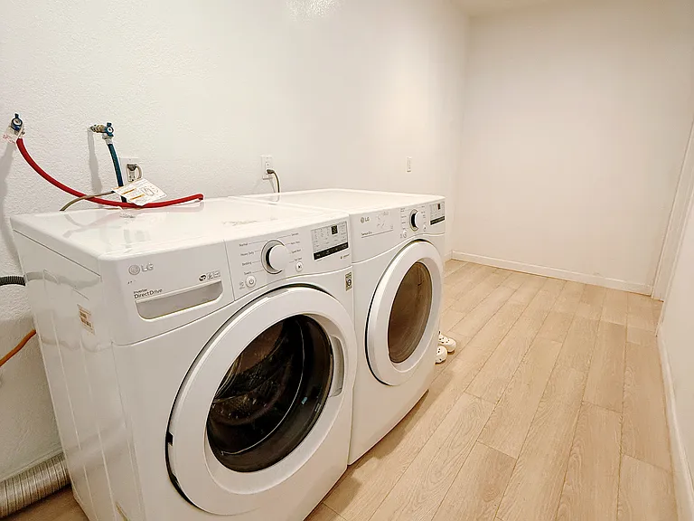 730 Amador Cir #1 — Photo 6