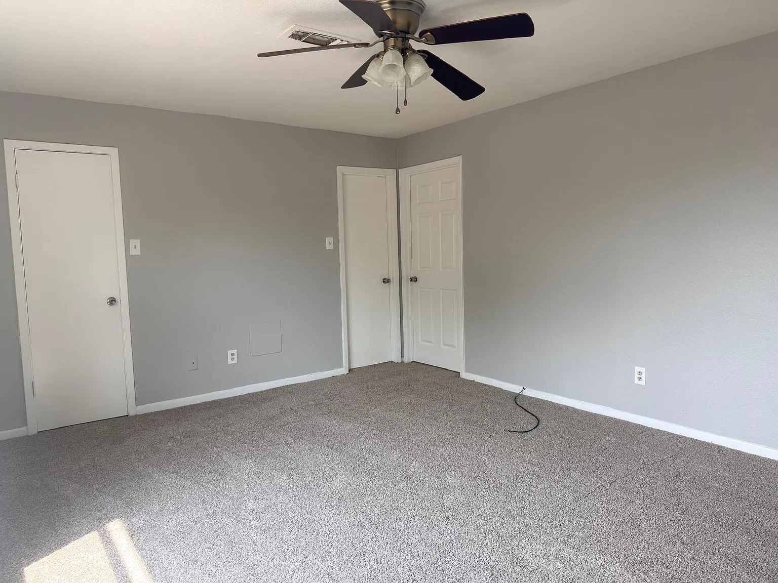 3 bed, 2.0 bath, 1528 sqft, $1,550 — Photo 3