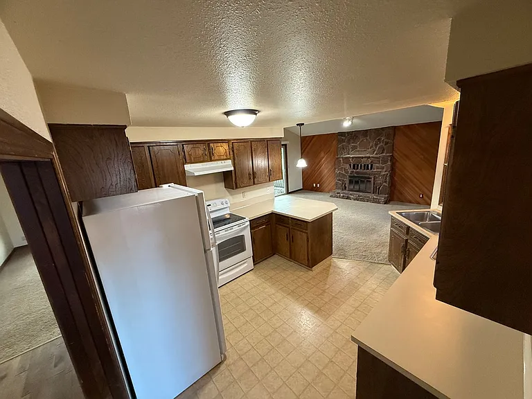1150 NW Sunnywood Ct — Photo 6