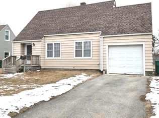 1301 Richmond St, Joliet, IL 60435