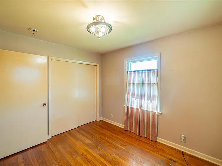 3015 Madison St — Photo 21