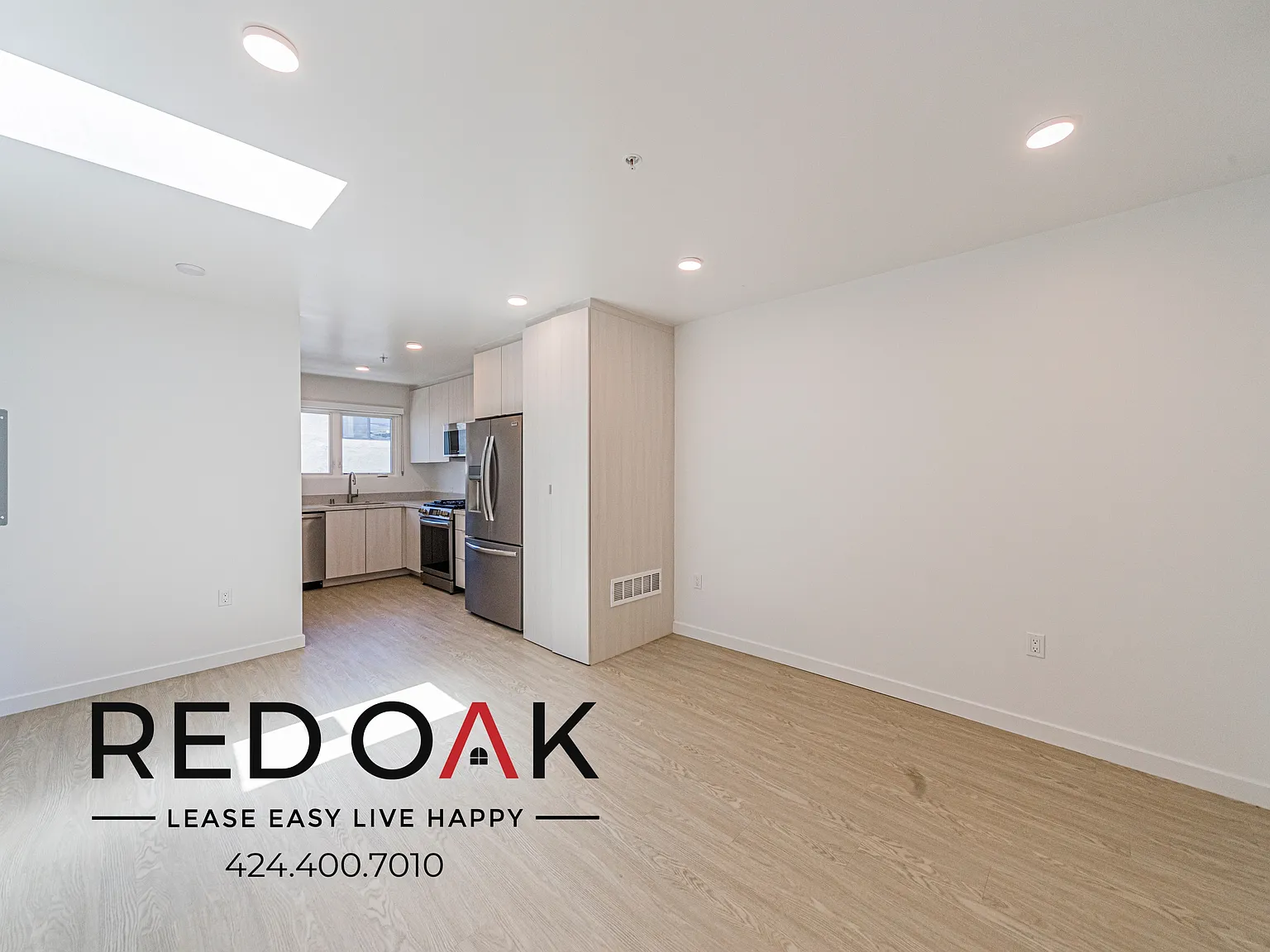 ~1 Month Free~ Gorgeous Two Bedroom With Recessed Lighting, In-Unit W/D And Included Parking ~ Ne... — Photo 4