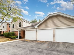 299 Pembridge Ln UNIT D2, Schaumburg, IL 60193