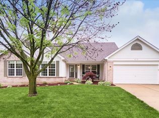 618 Avondale Dr, Saint Peters, MO 63376