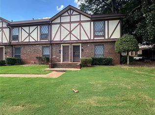 3241 Abbeywood Dr, Decatur, GA 30034