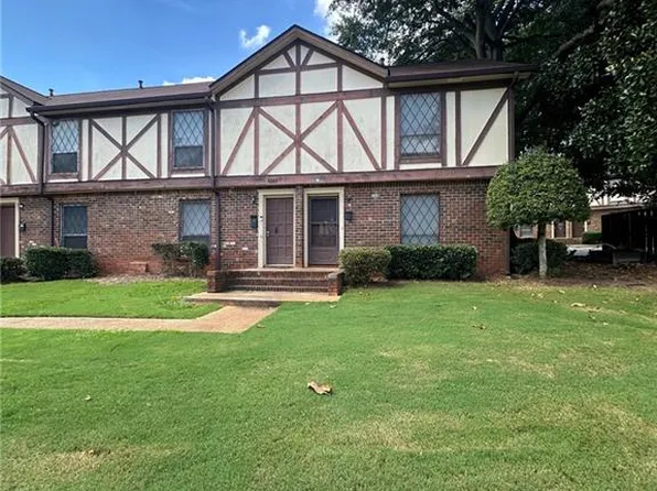 3241 Abbeywood Dr, Decatur, GA 30034