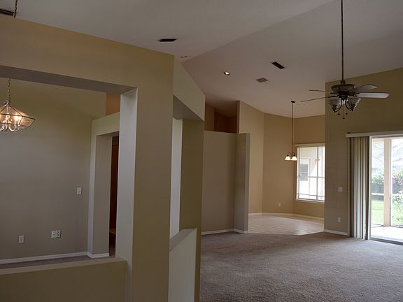 5th image of 299 Carisbrooke St