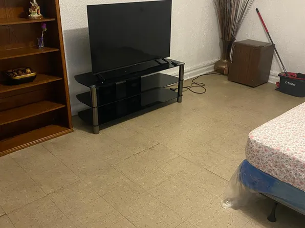 955 Walton Ave #0, Bronx, NY 10452