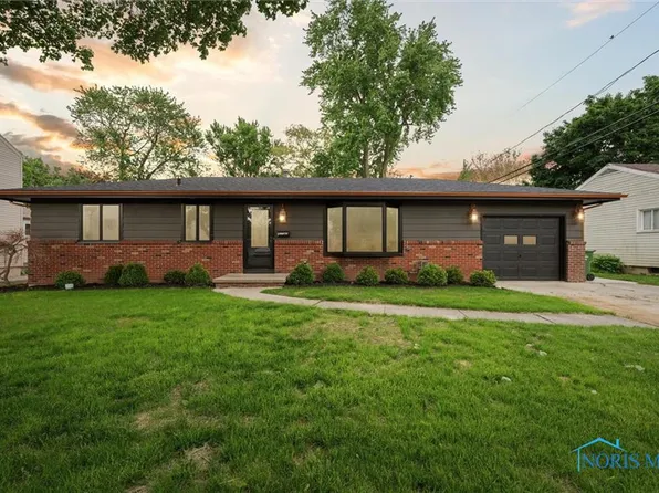 800 Pierce St, Maumee, OH 43537